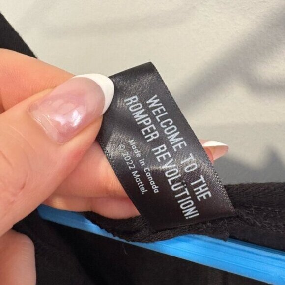 Like new- SMASH & TESS- BARBIE - ROMPER- Small - Picture 9 of 10